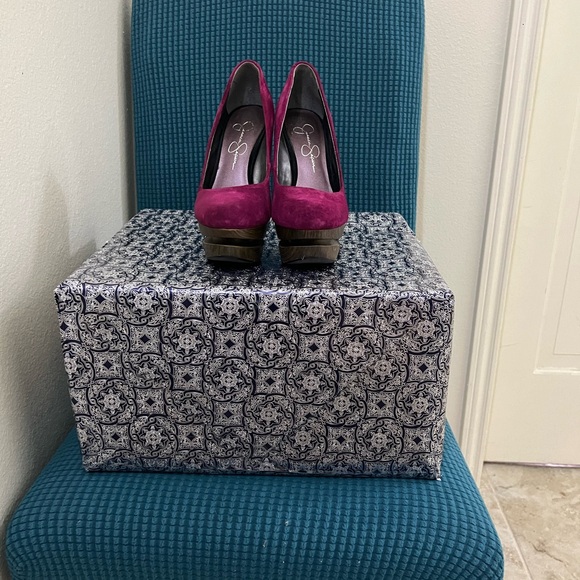 “Jessica Simpson Colie Cranberry Suede Heels - Size, Gently Used!” - Picture 6 of 8